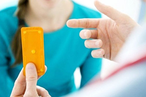Cách dùng thuốc tránh thai khẩn cấp an toànCách dùng thuốc tránh thai khẩn cấp an toàn